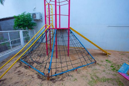 Casa de condomínio para alugar com 80m², 2 quartos e 1 vaga Casa de condomínio para alugar com 80m², 2 quartos e 1 vagaÁrea comum - Playground
