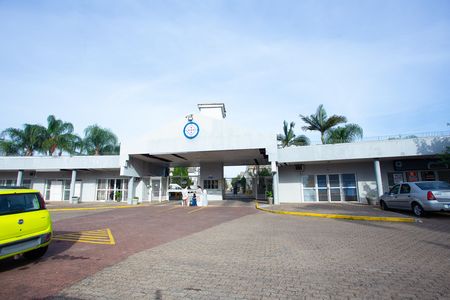 Casa de condomínio para alugar com 80m², 2 quartos e 1 vaga Casa de condomínio para alugar com 80m², 2 quartos e 1 vagaFachada do condomínio