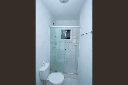 Casa de condomínio para alugar com 80m², 2 quartos e 1 vaga Casa de condomínio para alugar com 80m², 2 quartos e 1 vagaBanheiro
