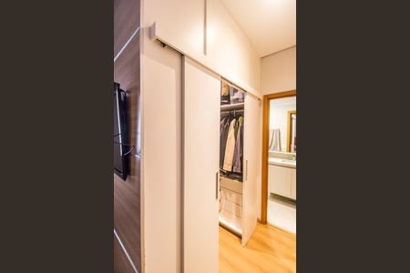 Apartamento à venda com 149m², 3 quartos e 2 vagasCloset da suíte 1