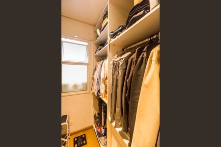 Apartamento à venda com 149m², 3 quartos e 2 vagasCloset da suíte 1