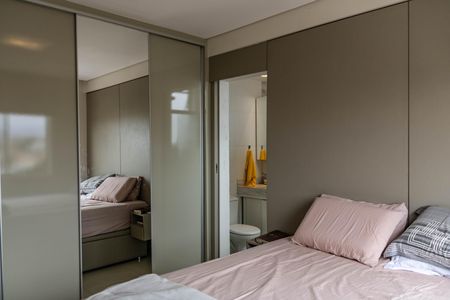 Apartamento para alugar com 80m², 2 quartos e 2 vagas Apartamento para alugar com 80m², 2 quartos e 2 vagasSuíte