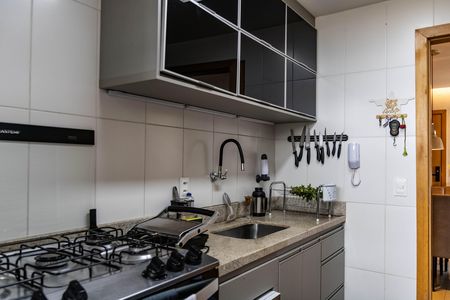 Apartamento para alugar com 80m², 2 quartos e 2 vagas Apartamento para alugar com 80m², 2 quartos e 2 vagasCozinha