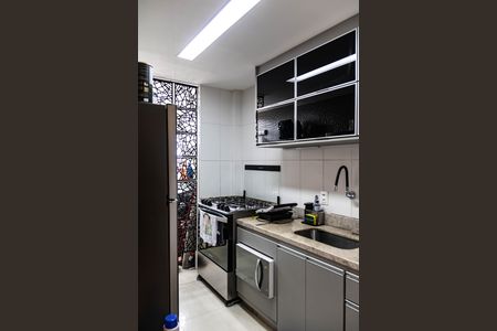 Apartamento para alugar com 80m², 2 quartos e 2 vagas Apartamento para alugar com 80m², 2 quartos e 2 vagasCozinha