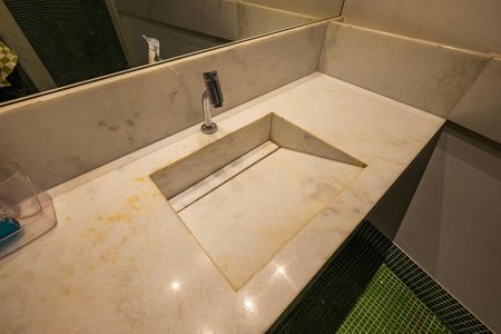 Apartamento para alugar com 68m², 2 quartos e sem vagaBanheiro