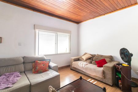 Casa à venda com 502m², 3 quartos e 2 vagas Casa à venda com 502m², 3 quartos e 2 vagasSala