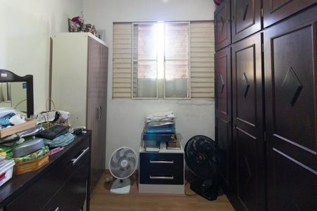 Casa à venda com 502m², 3 quartos e 2 vagas Casa à venda com 502m², 3 quartos e 2 vagasQuarto 2