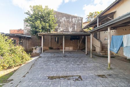 Casa à venda com 502m², 3 quartos e 2 vagas Casa à venda com 502m², 3 quartos e 2 vagasQuintal