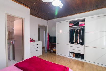 Casa à venda com 502m², 3 quartos e 2 vagas Casa à venda com 502m², 3 quartos e 2 vagasSuíte