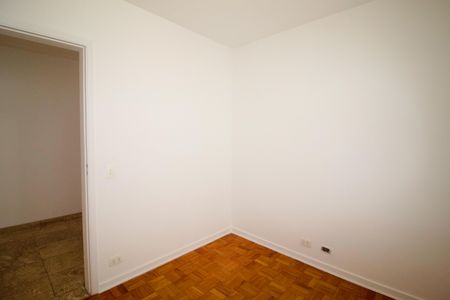 Casa à venda com 290m², 5 quartos e 2 vagasQuarto de Serviço