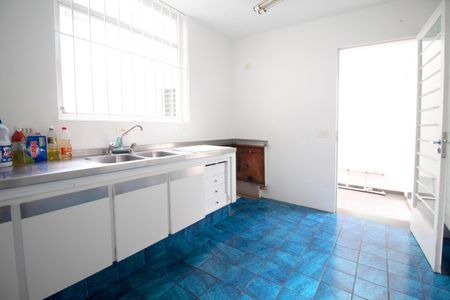 Casa à venda com 290m², 5 quartos e 2 vagasCozinha