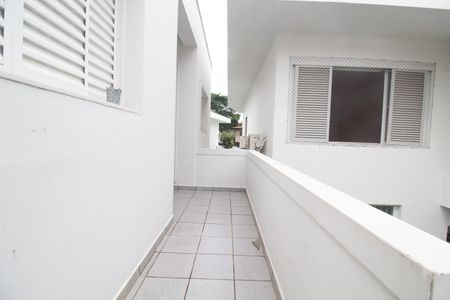 Casa à venda com 290m², 5 quartos e 2 vagasCorredor de Externo