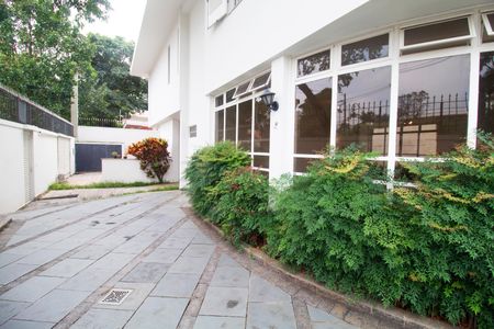 Casa à venda com 290m², 5 quartos e 2 vagasQuintal