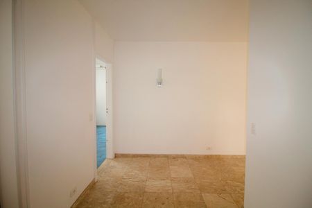 Casa à venda com 290m², 5 quartos e 2 vagasQuarto 2