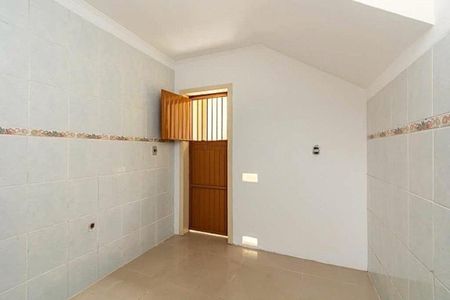 Casa para alugar com 216m², 4 quartos e 2 vagas