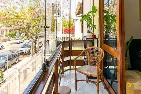 Casa para alugar com 216m², 4 quartos e 2 vagas Casa para alugar com 216m², 4 quartos e 2 vagasvaranda