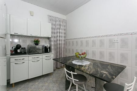 Casa à venda com 192m², 2 quartos e 3 vagasCozinha