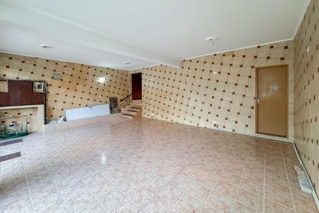 Casa à venda com 300m², 2 quartos e 2 vagasGaragem