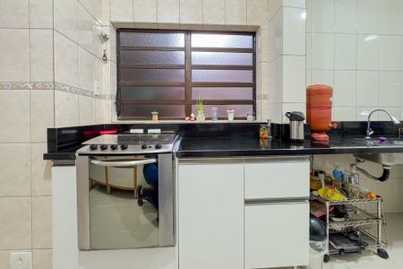 Casa à venda com 300m², 2 quartos e 2 vagasCozinha