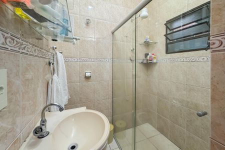 Casa à venda com 300m², 2 quartos e 2 vagasBanheiro da Suíte