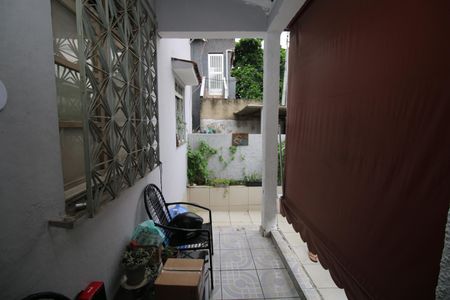 Casa à venda com 62m², 3 quartos e 2 vagasVaranda