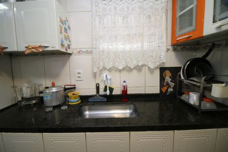 Casa à venda com 62m², 3 quartos e 2 vagasCozinha