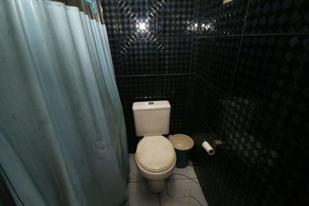 Casa à venda com 62m², 3 quartos e 2 vagasBanheiro de serviço