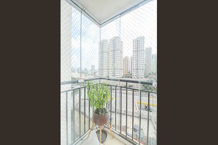 Apartamento à venda com 60m², 3 quartos e 1 vaga Apartamento à venda com 60m², 3 quartos e 1 vagaSacada