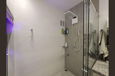 Apartamento à venda com 27m², 1 quarto e sem vagaBanheiro