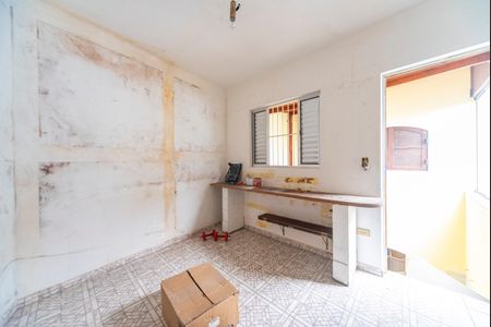 Casa à venda com 214m², 4 quartos e 2 vagas Casa à venda com 214m², 4 quartos e 2 vagasQuarto de Serviço