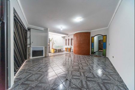 Casa à venda com 214m², 4 quartos e 2 vagas Casa à venda com 214m², 4 quartos e 2 vagasGaraegm