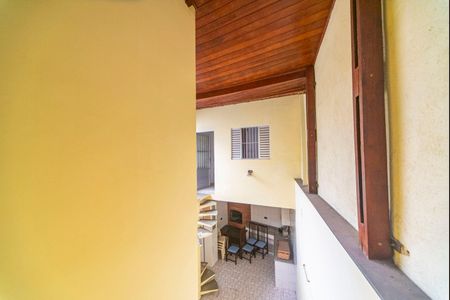 Casa à venda com 214m², 4 quartos e 2 vagas Casa à venda com 214m², 4 quartos e 2 vagasVista da Varanda do Quarto 2