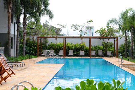 Apartamento para alugar com 54m², 1 quarto e 1 vagaÁrea comum - Piscina