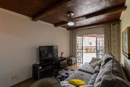 Casa à venda com 150m², 4 quartos e 3 vagasCasa 2 Sala