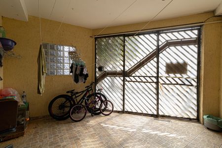 Casa à venda com 150m², 4 quartos e 3 vagasCasa 1 Garagem