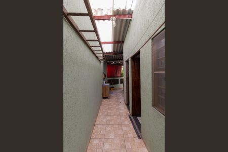 Casa à venda com 150m², 4 quartos e 3 vagasCasa 2 Corredor