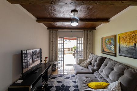 Casa à venda com 150m², 4 quartos e 3 vagasCasa 2 Sala