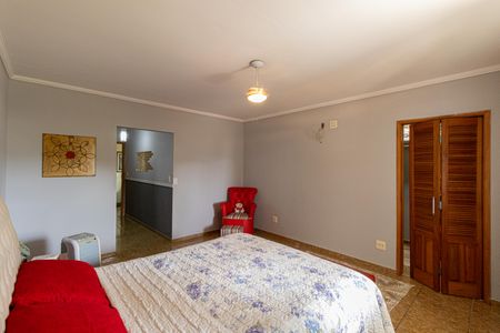 Casa à venda com 150m², 4 quartos e 3 vagasCasa 2 Suíte