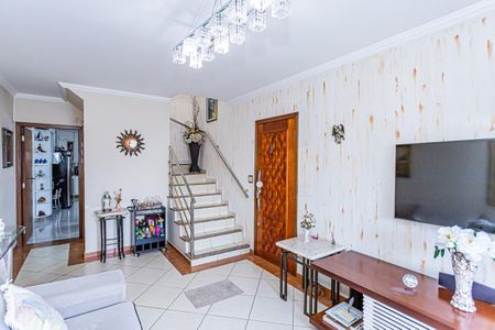 Casa à venda com 150m², 3 quartos e 4 vagasSala