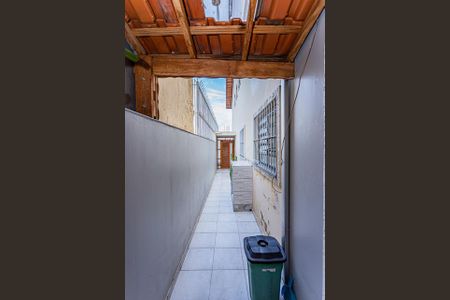 Casa à venda com 150m², 3 quartos e 4 vagasCorredor Externo