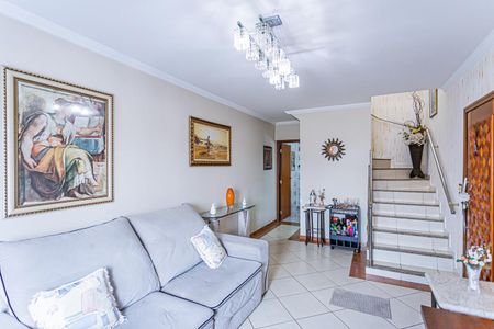 Casa à venda com 150m², 3 quartos e 4 vagasSala