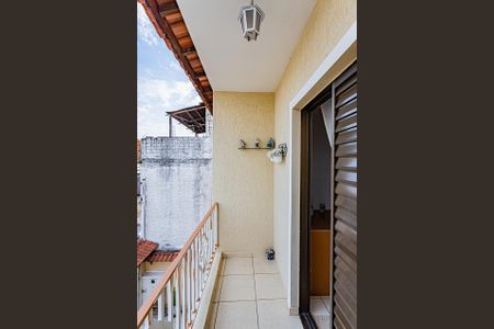 Casa à venda com 150m², 3 quartos e 4 vagasVaranda suite