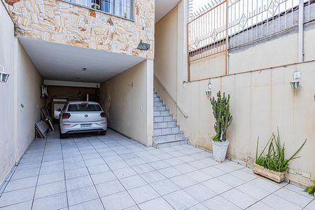 Casa à venda com 150m², 3 quartos e 4 vagasGaragem