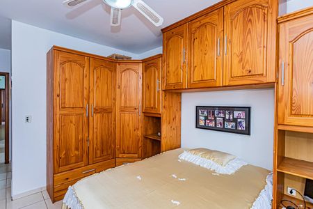 Casa à venda com 150m², 3 quartos e 4 vagasSuíte