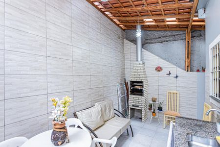 Casa à venda com 150m², 3 quartos e 4 vagasEspaço Gourmet