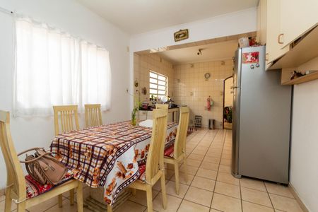 Casa à venda com 160m², 4 quartos e 3 vagasCozinha