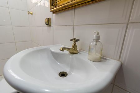 Casa à venda com 160m², 4 quartos e 3 vagasBanheiro 2