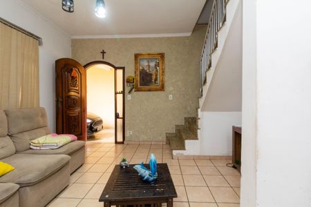 Casa à venda com 160m², 4 quartos e 3 vagasSala