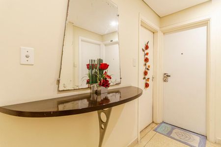 Apartamento para alugar com 81m², 1 quarto e 1 vagaHall de entrada