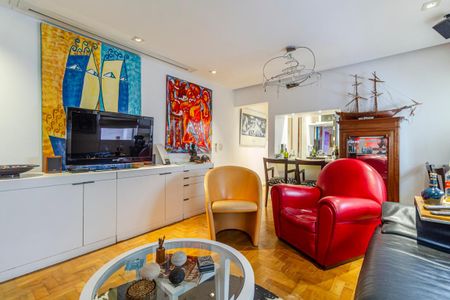 Apartamento para alugar com 81m², 1 quarto e 1 vagaSala